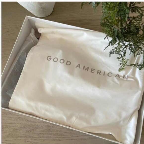 Good American High Kickstand Boots  Neoprene Black Pointed Toe Chelsea - Picture 8 of 8